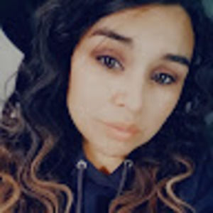 Meet your Posher, Briana